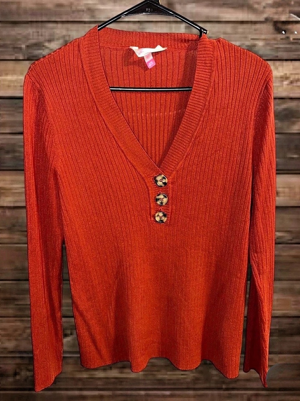 No Boundaries V-Neck Ribbed Sweater in Orange Size XL Like New